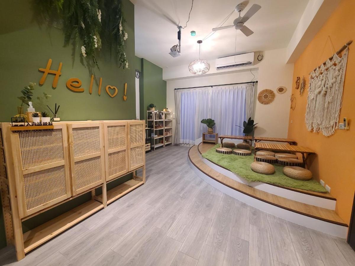 Sunlight Forest Homestay Tainan Buitenkant foto