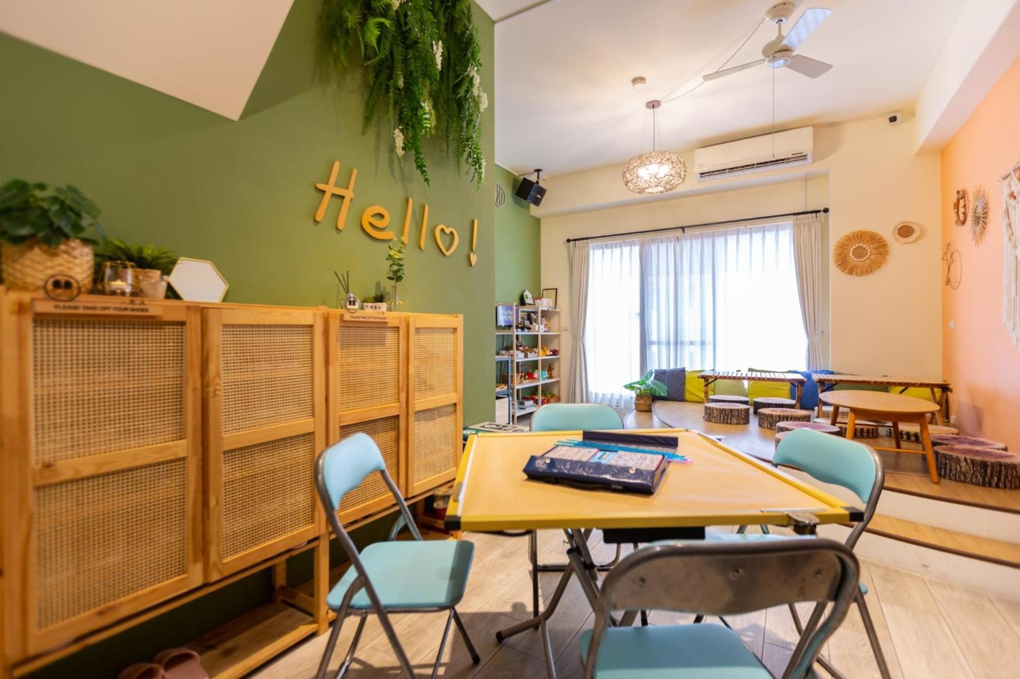Sunlight Forest Homestay Tainan Buitenkant foto